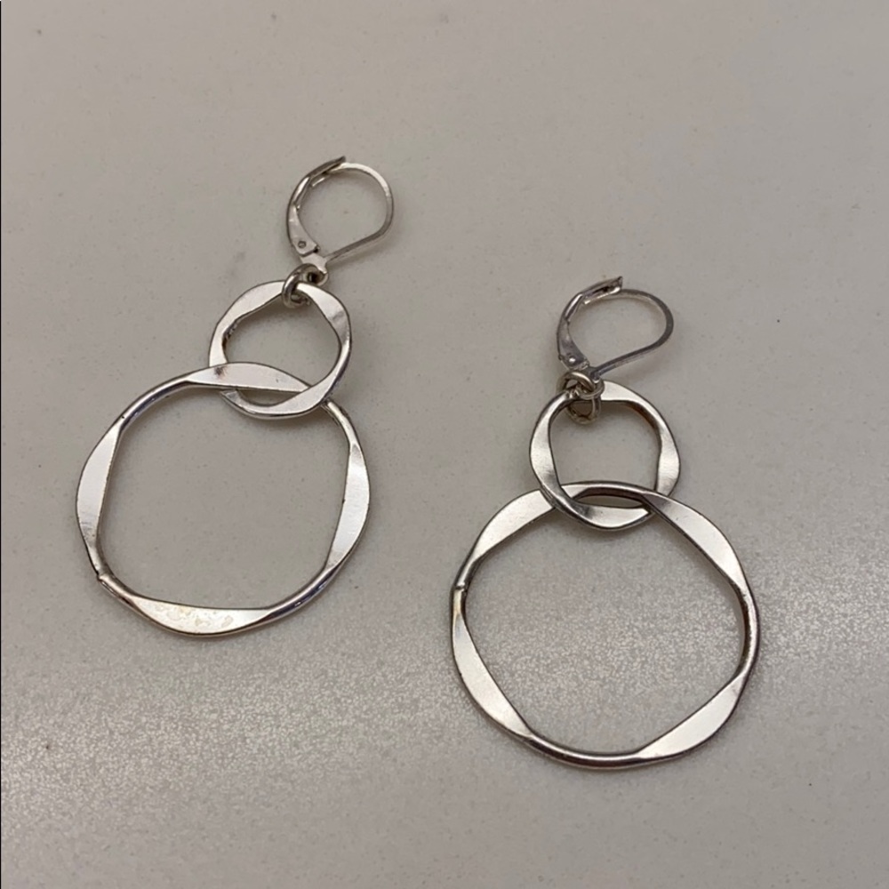 Express earrings